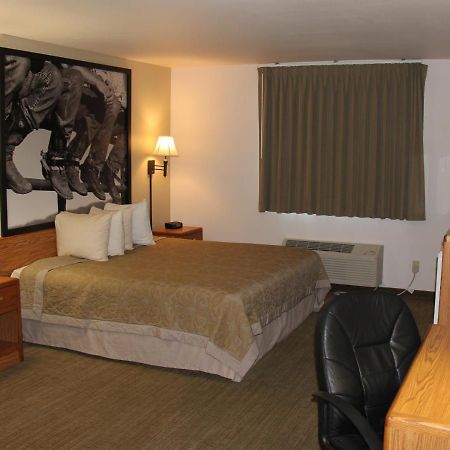 Homestead Inn And Suites Hardin Ngoại thất bức ảnh
