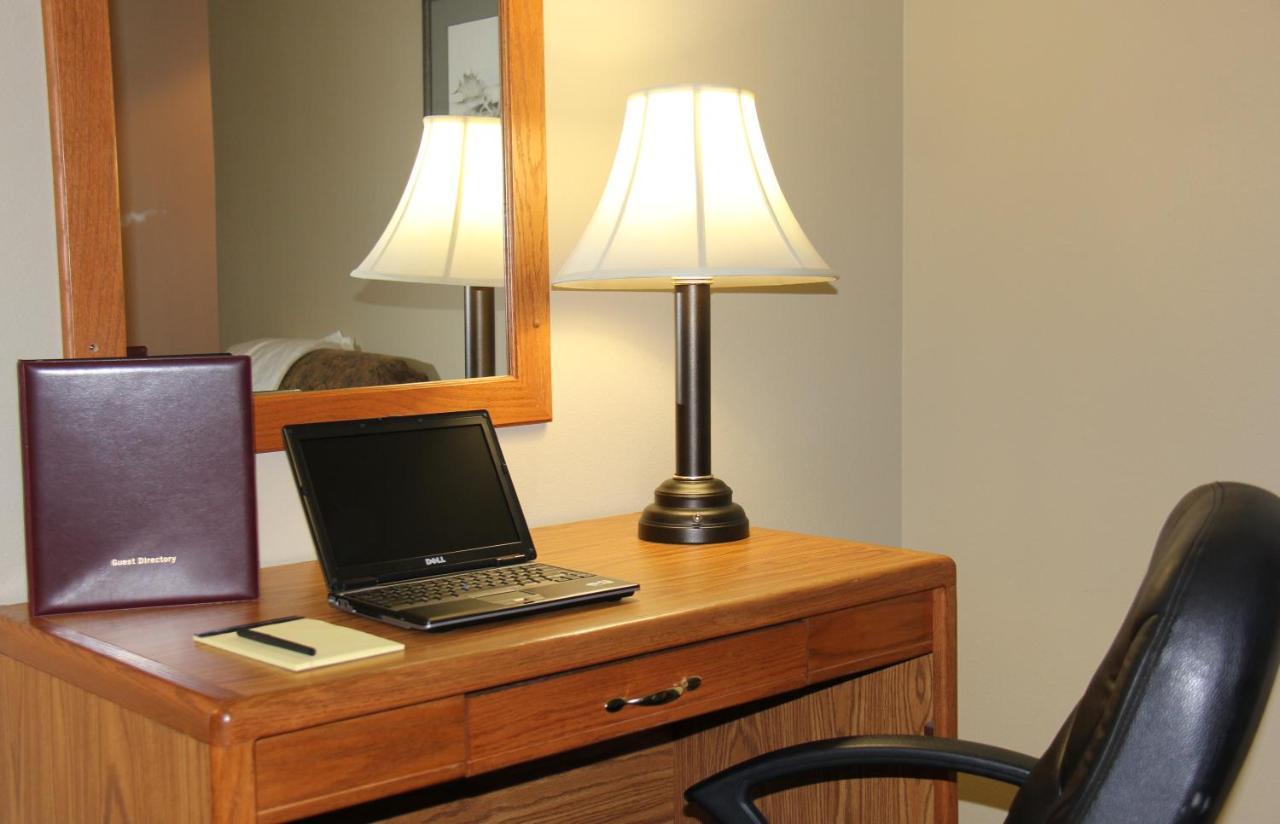 Homestead Inn And Suites Hardin Ngoại thất bức ảnh