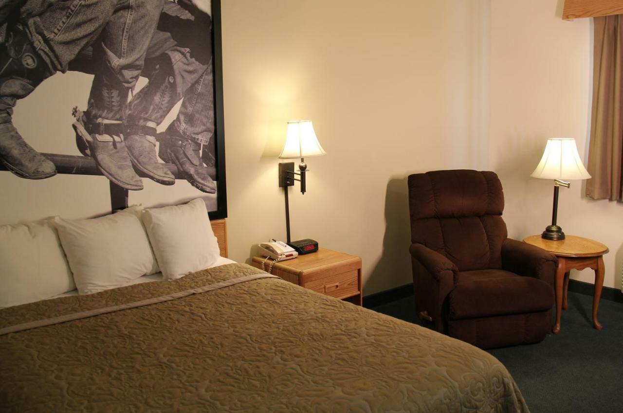 Homestead Inn And Suites Hardin Ngoại thất bức ảnh