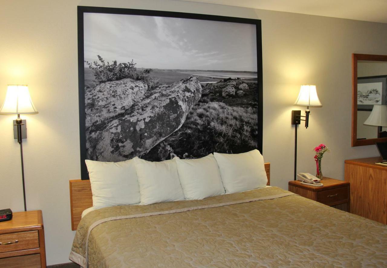Homestead Inn And Suites Hardin Ngoại thất bức ảnh